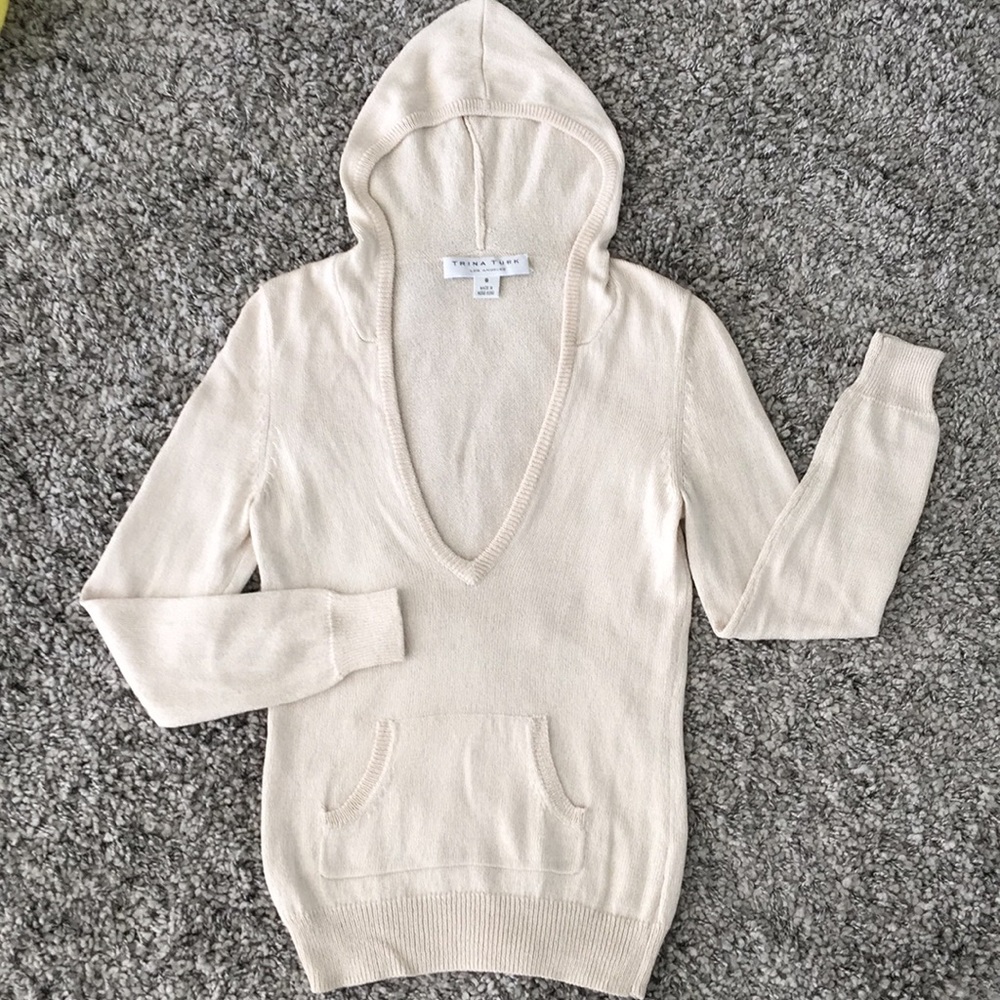 Trina Turk beige hooded pullover sweater. Sz Small